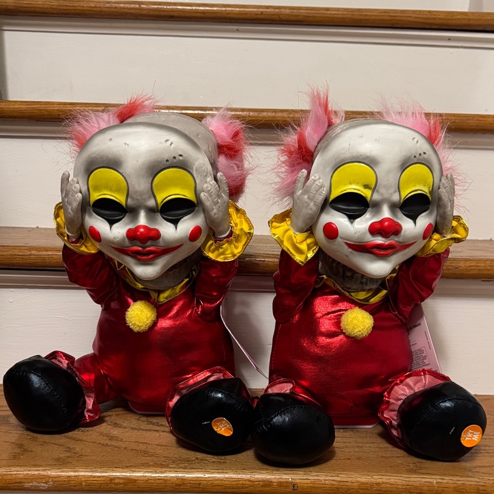 Halloween- never used - Red and Yellow Clown Figurines- clowns scare me!